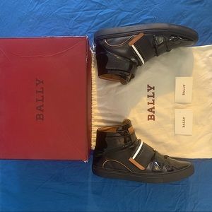 Bally Herick/500 Black High-Top Calfskin Leather